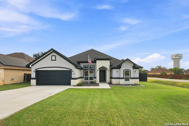 15710 Fair Ln Selma, TX 78154