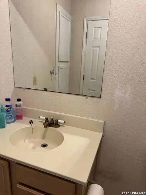 2243 MALIBU BLVD Eagle Pass, TX 78852