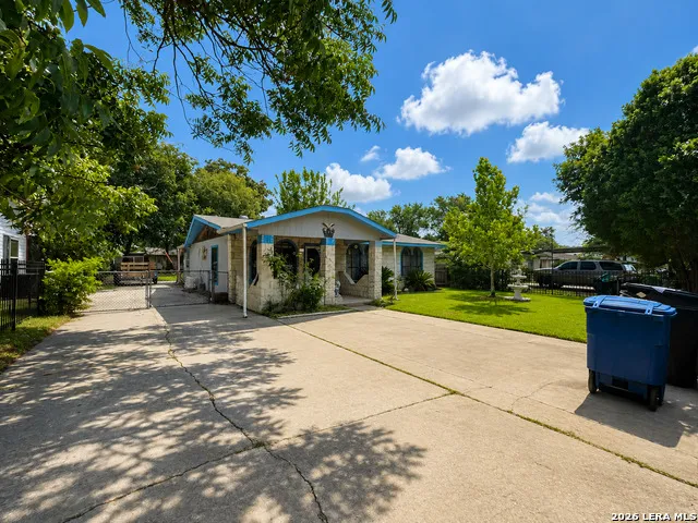 135 Croesus San Antonio, TX 78213