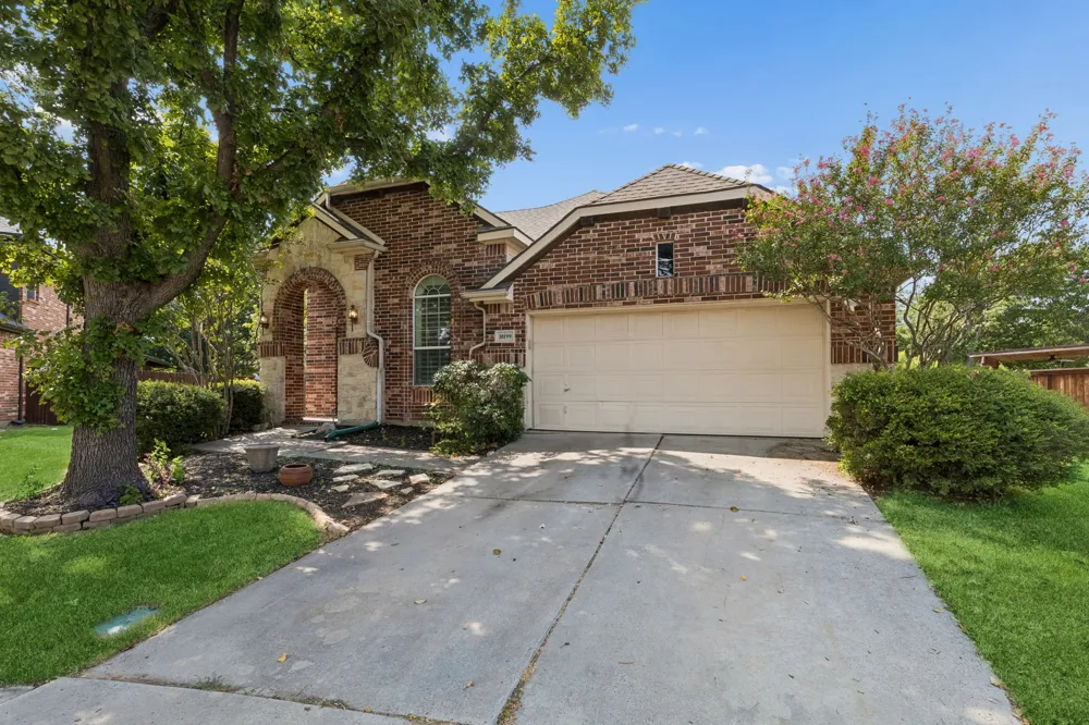 10199 Slick Rock Trail Frisco, TX 75033