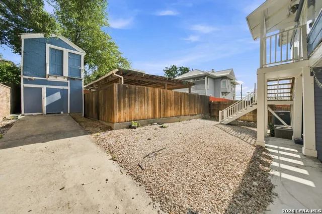 141 E Woodlawn Ave San Antonio, TX 78212