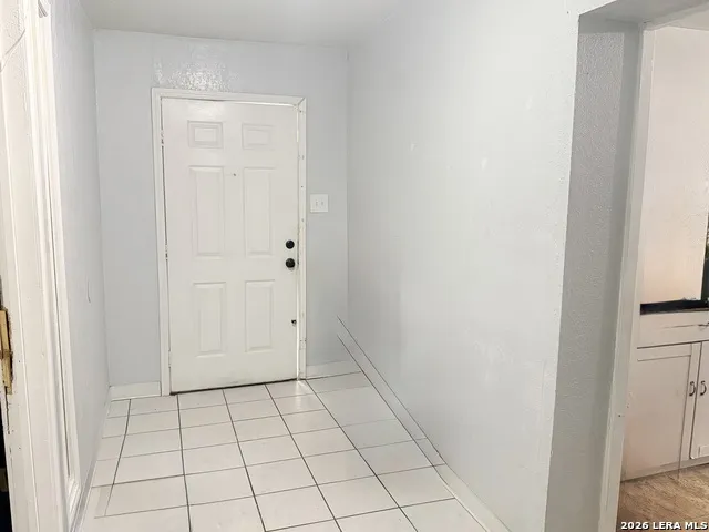 123 W Mitchell San Antonio, TX 78204
