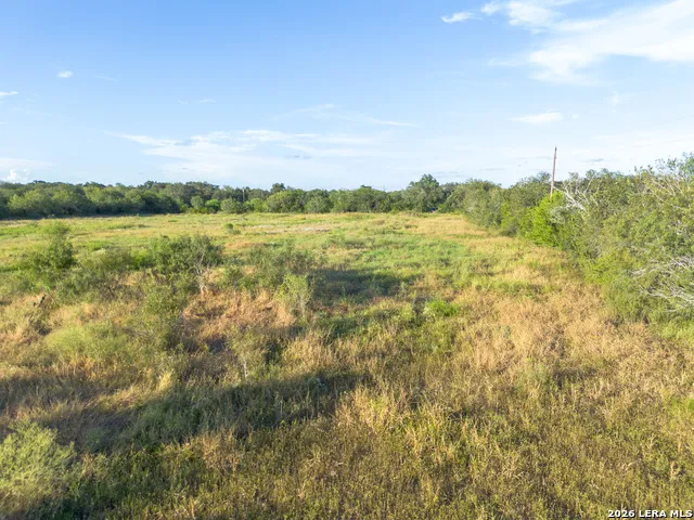 TR 34A OLD Houston Highway Beeville, TX 78102