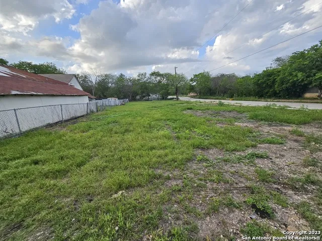 223 COLEMAN ST San Antonio, TX 78208