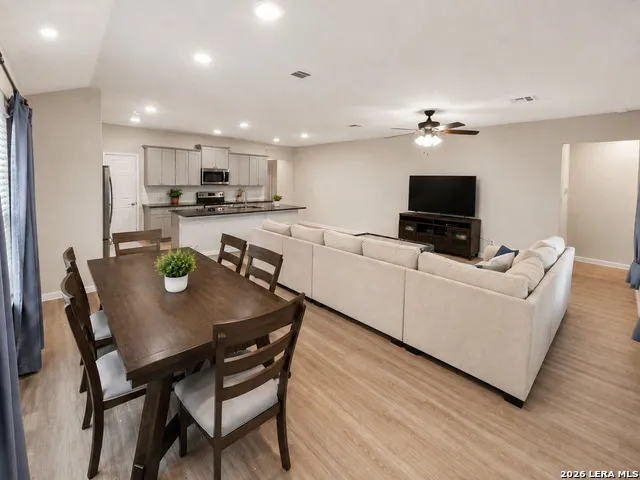 13019 Thyme Way St Hedwig, TX 78152