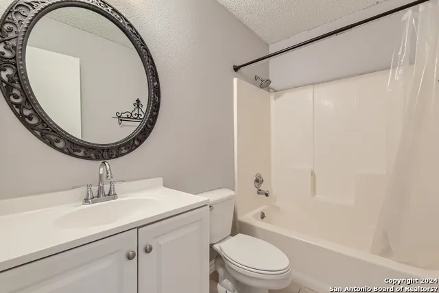 5050 AYRSHIRE San Antonio, TX 78217