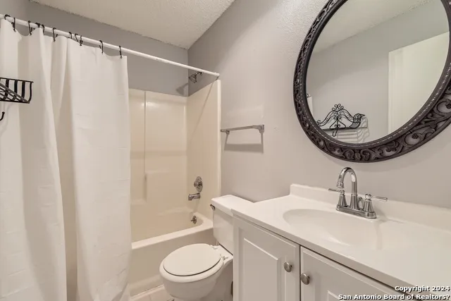 5050 AYRSHIRE San Antonio, TX 78217