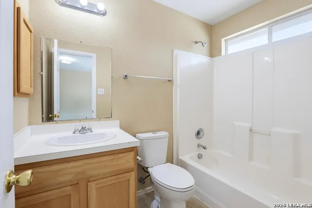 6342 Queens Castle Unit 2 San Antonio, TX 78218