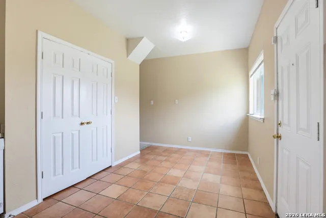 6342 Queens Castle Unit 2 San Antonio, TX 78218