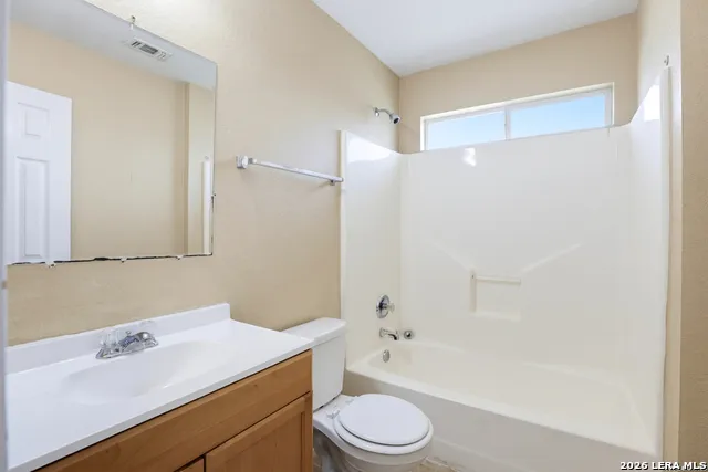 6342 Queens Castle Unit 2 San Antonio, TX 78218