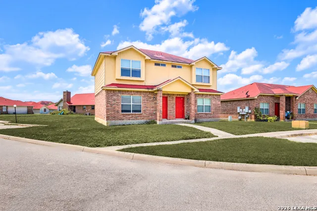 6342 Queens Castle Unit 2 San Antonio, TX 78218