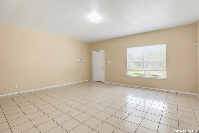 6342 Queens Castle Unit 2 San Antonio, TX 78218