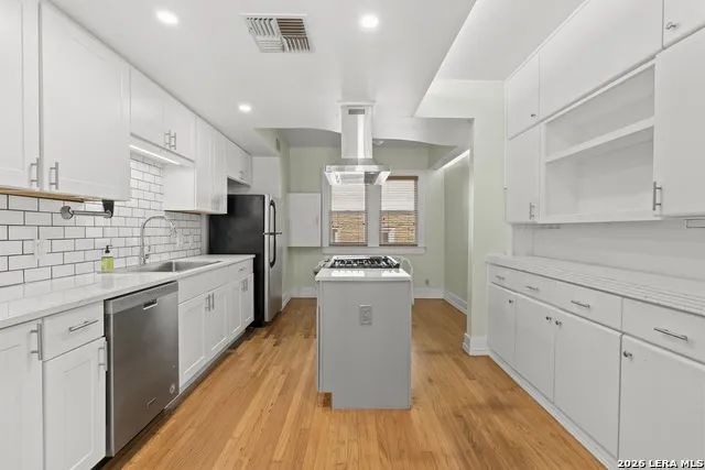 526 PERSHING AVE Unit A San Antonio, TX 78209