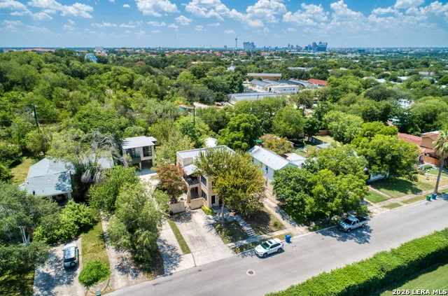 526 PERSHING AVE Unit A San Antonio, TX 78209