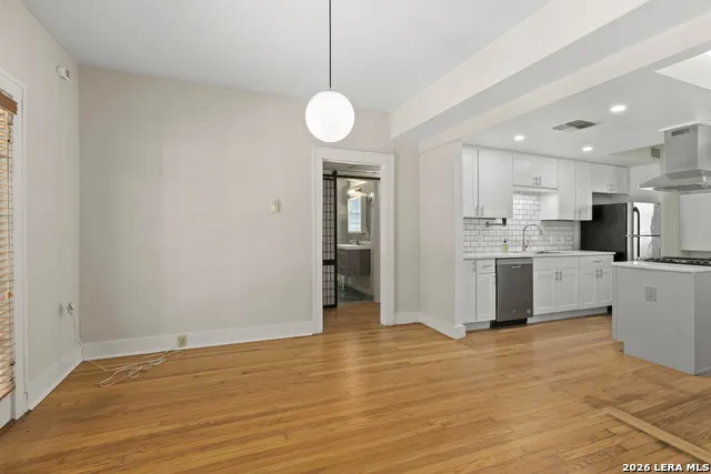 526 PERSHING AVE Unit A San Antonio, TX 78209