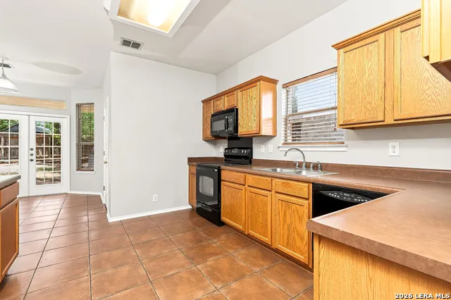 13506 TOPAZ LK Helotes, TX 78023