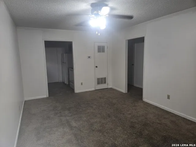 320 Station St Unit 101 Converse, TX 78109