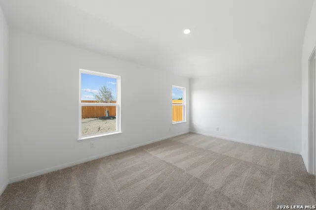 15227 Telfaire Meadow Von Ormy, TX 78073