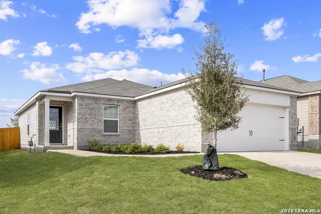 15227 Telfaire Meadow Von Ormy, TX 78073