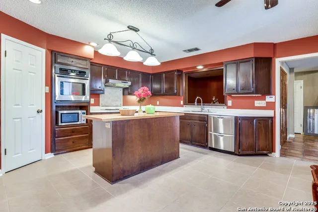 3459 River Path San Antonio, TX 78230
