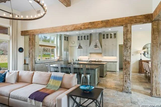 1043 Twin River Canyon Lake, TX 78133