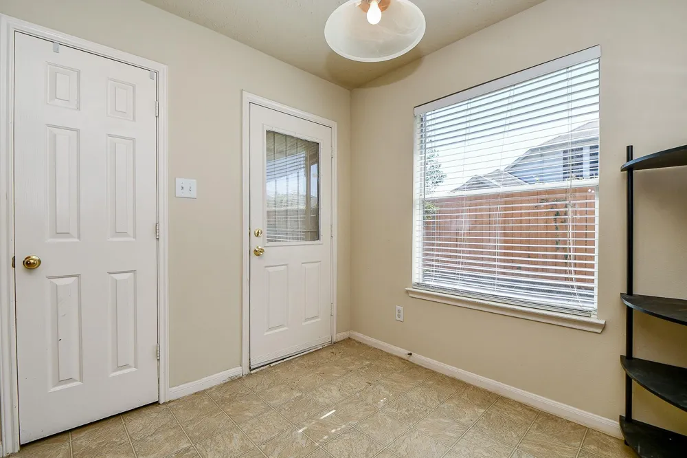 13979 Maximos Dr Houston, TX 77083