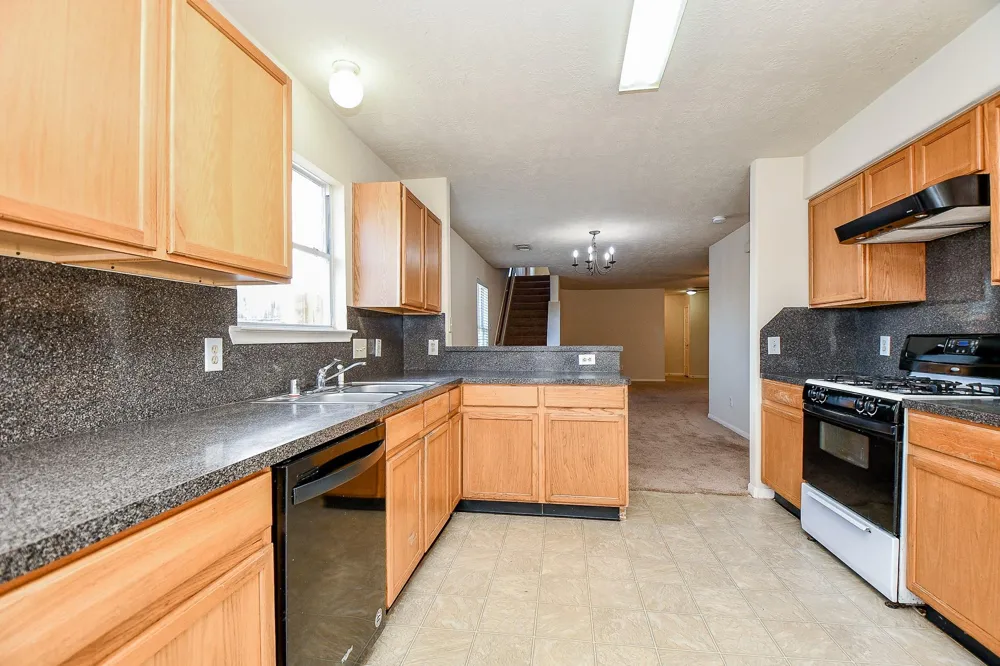 13979 Maximos Dr Houston, TX 77083