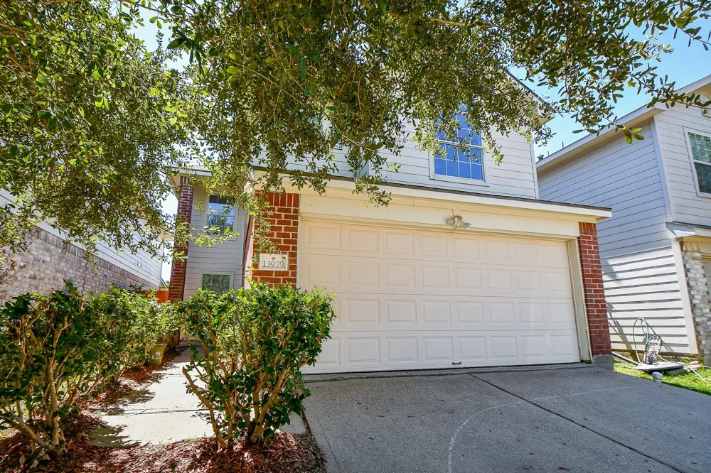 13979 Maximos Dr Houston, TX 77083