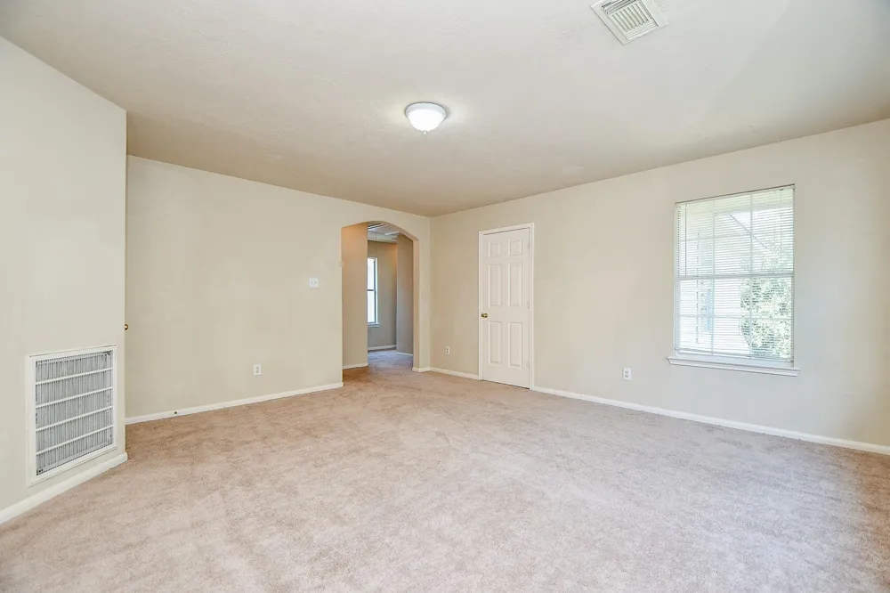13979 Maximos Dr Houston, TX 77083
