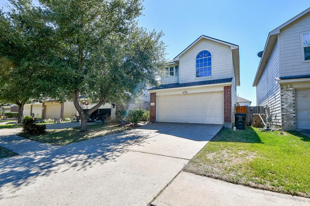 13979 Maximos Dr Houston, TX 77083