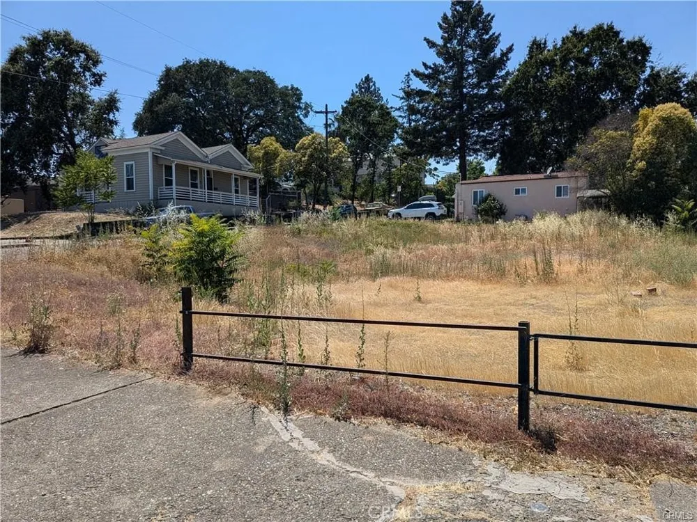 455 Forbes Street Lakeport, CA 95453
