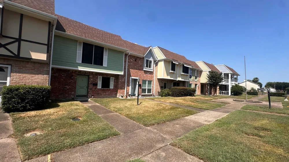 4105 Keeler Court #4 Pasadena, TX 77503