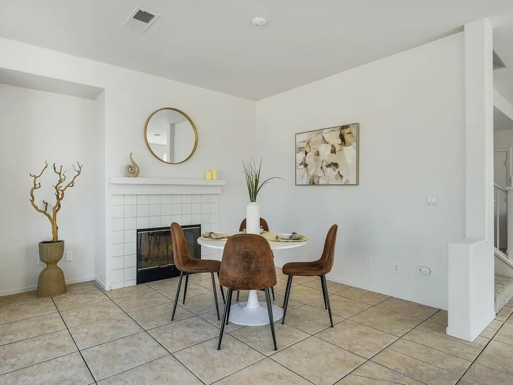 8727 Westmore Road #16 San Diego, CA 92126