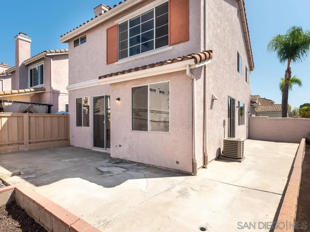 8727 Westmore Road #16 San Diego, CA 92126