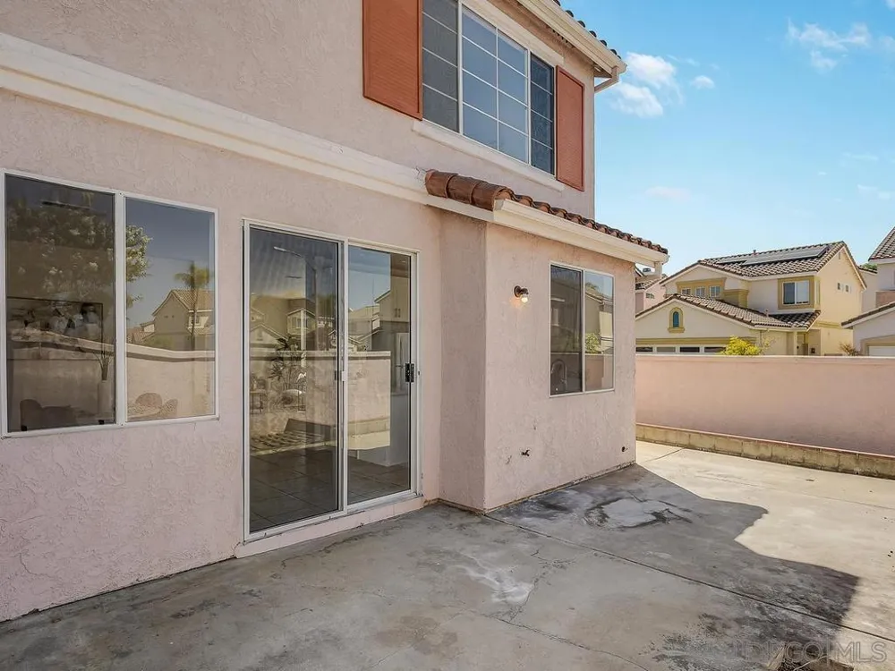 8727 Westmore Road #16 San Diego, CA 92126