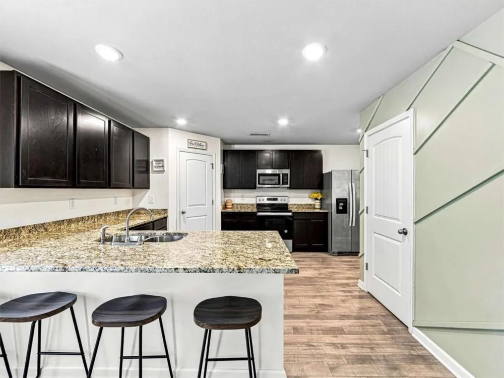 180 Edinburgh Lane Covington, GA 30016