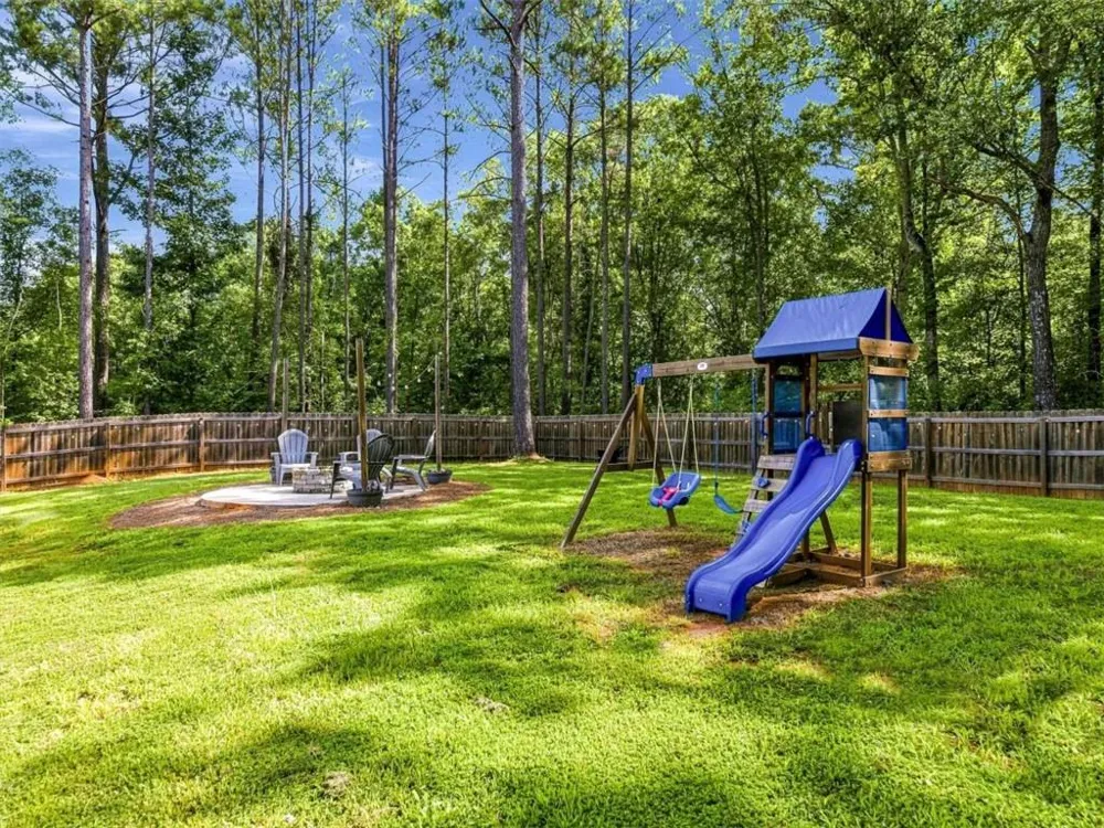 180 Edinburgh Lane Covington, GA 30016