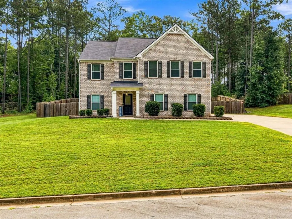 180 Edinburgh Lane Covington, GA 30016
