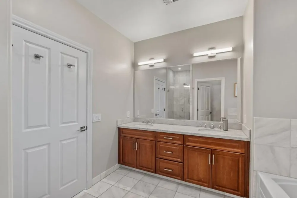 244 View Street Mountain View, CA 94041
