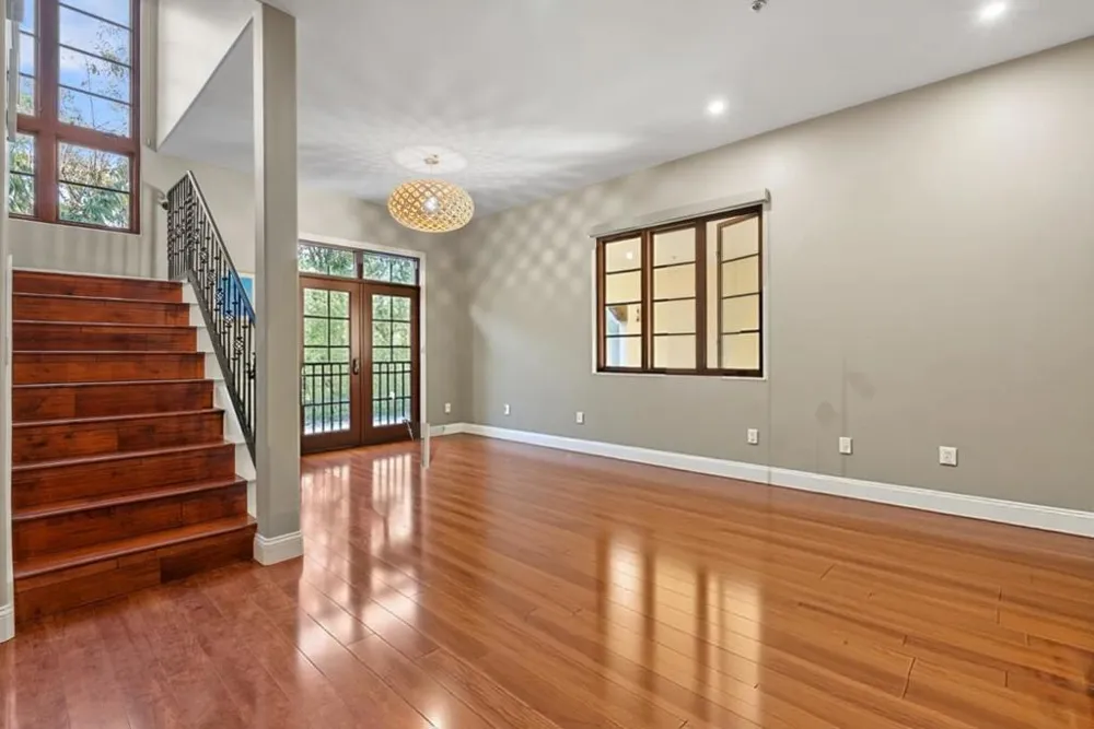 244 View Street Mountain View, CA 94041