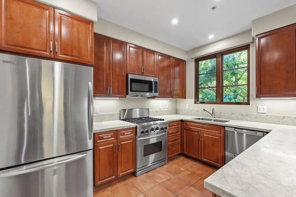 244 View Street Mountain View, CA 94041