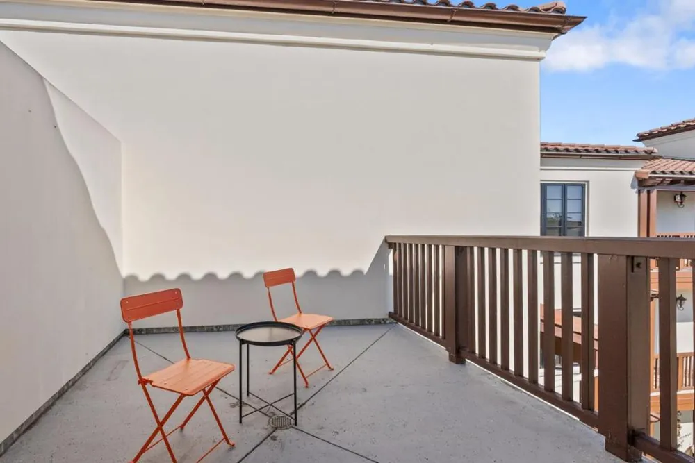 244 View Street Mountain View, CA 94041