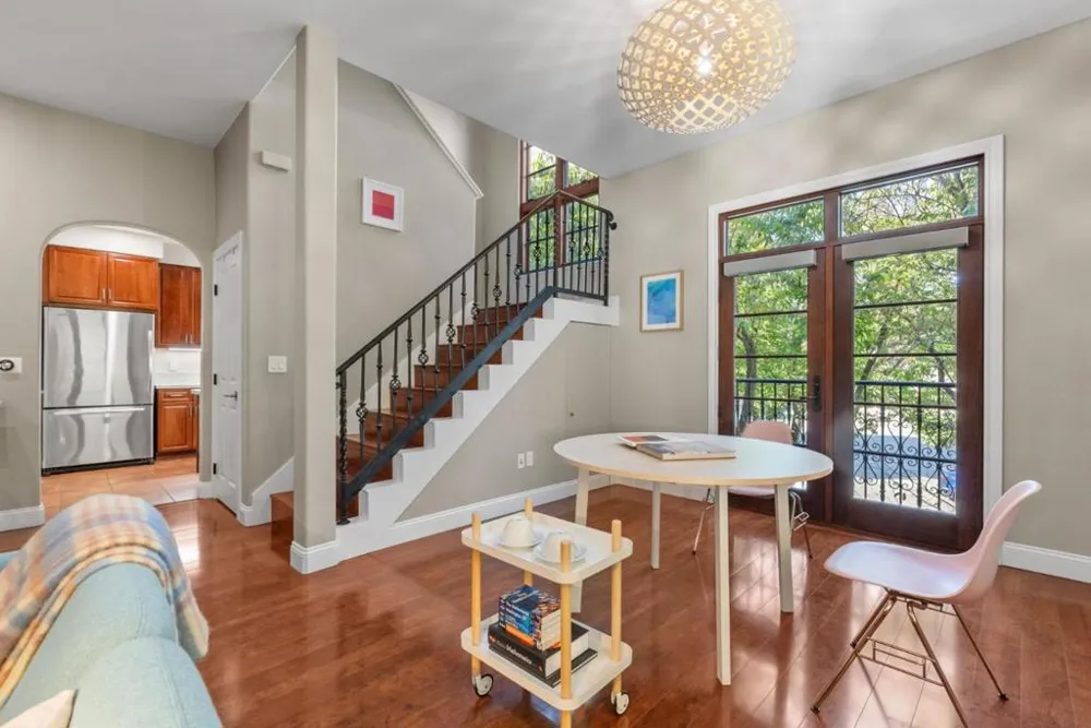 244 View Street Mountain View, CA 94041