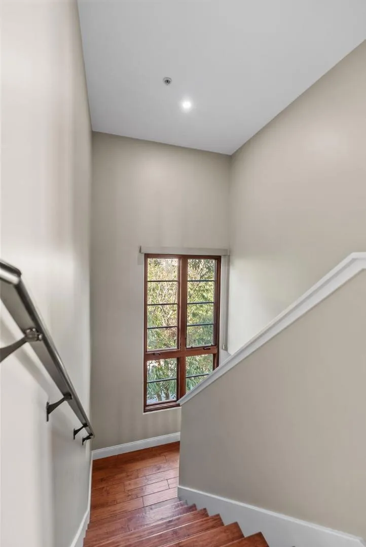 244 View Street Mountain View, CA 94041
