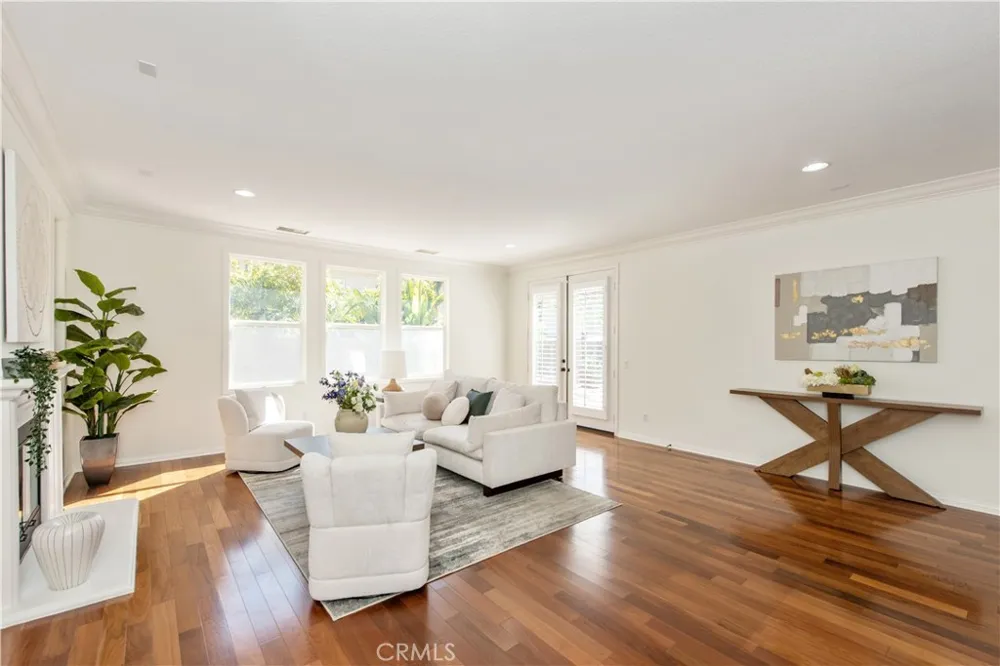 36 Trailing Ivy Irvine, CA 92620