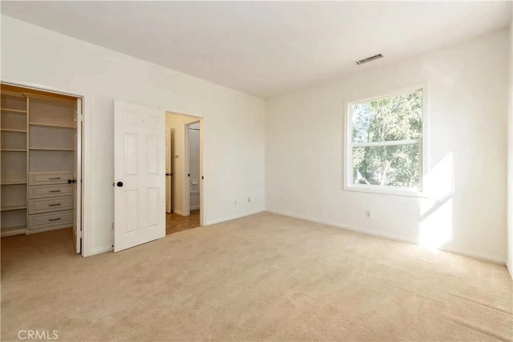 36 Trailing Ivy Irvine, CA 92620