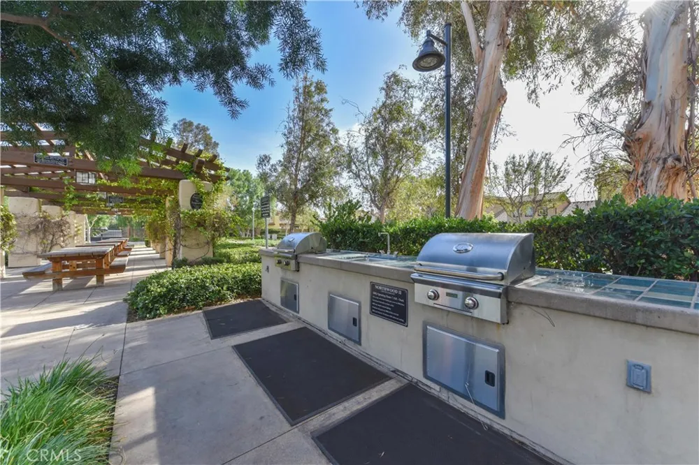 36 Trailing Ivy Irvine, CA 92620