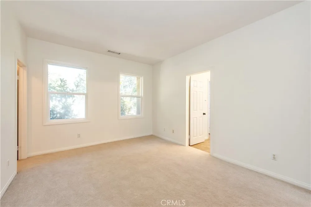 36 Trailing Ivy Irvine, CA 92620