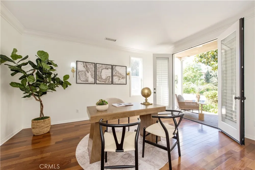 36 Trailing Ivy Irvine, CA 92620