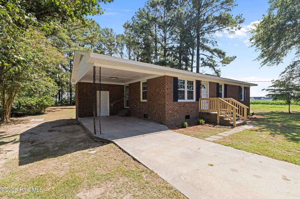 209 Greenacres Road Snow Hill, NC 28580